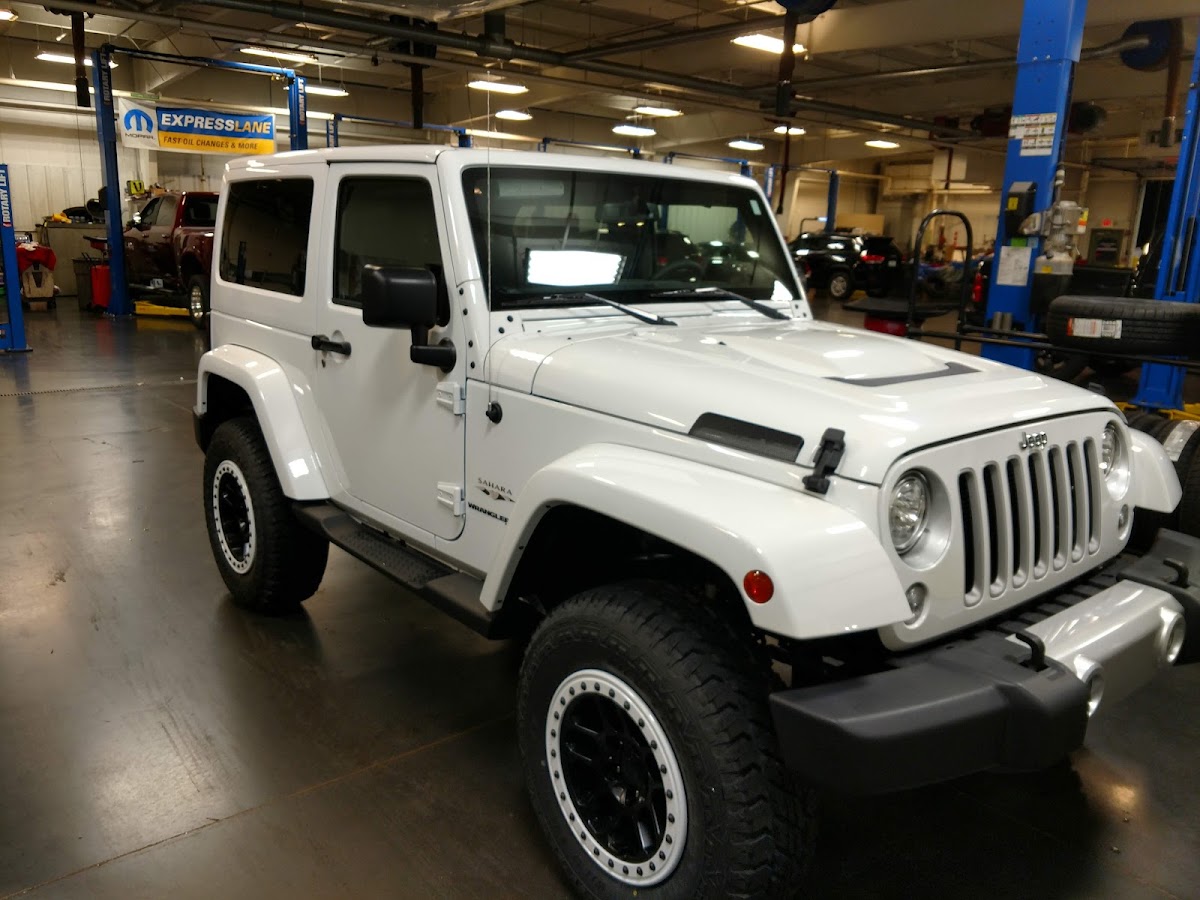 Expressway Chrysler Dodge Jeep RAM of Mount Vernon photo 3
