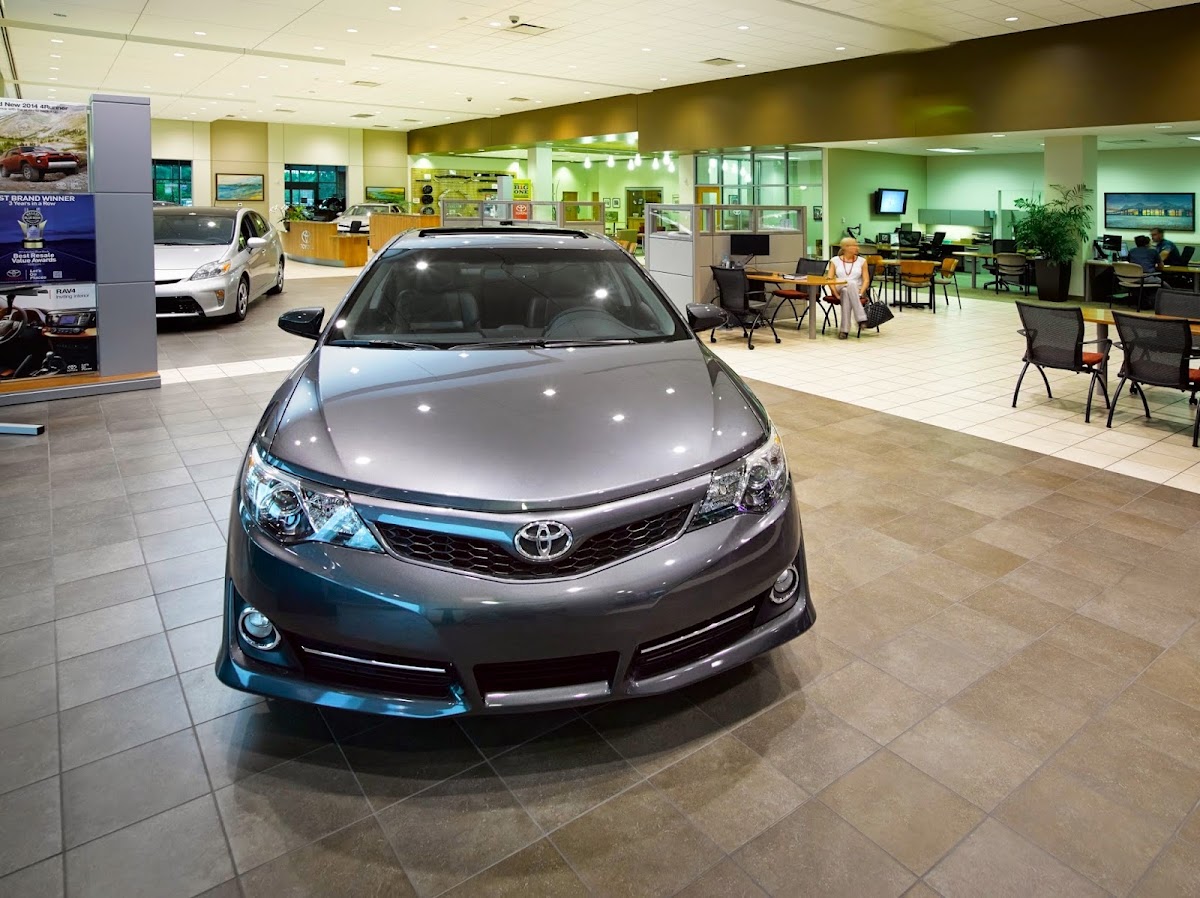 Fred Anderson Toyota of Charleston photo 5