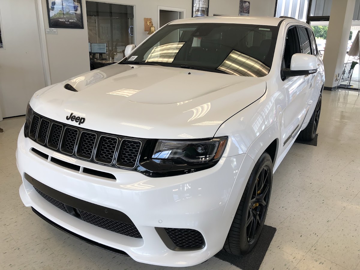 Yaklin Chrysler Dodge Jeep Ram of Angleton photo 3
