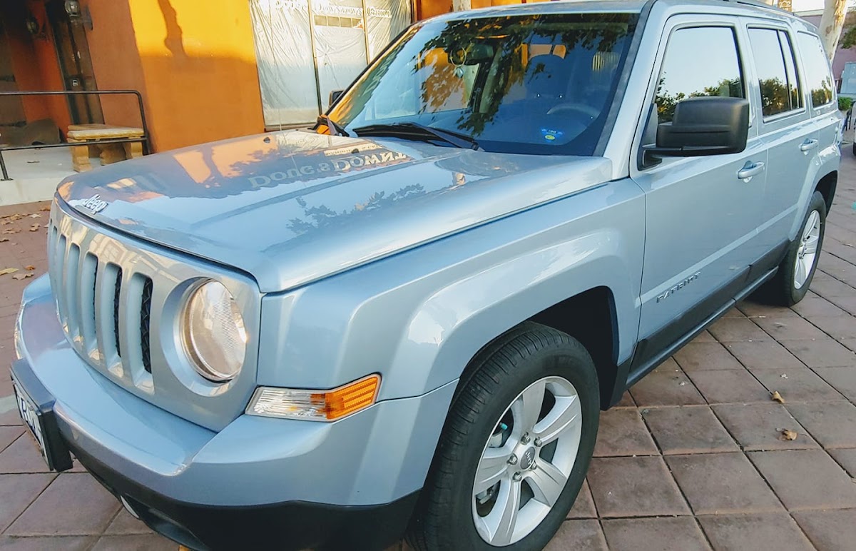 Auto Dealers Marketplace photo 1