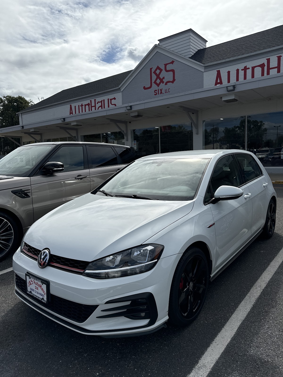 J&S AutoHaus Mt Holly photo 1