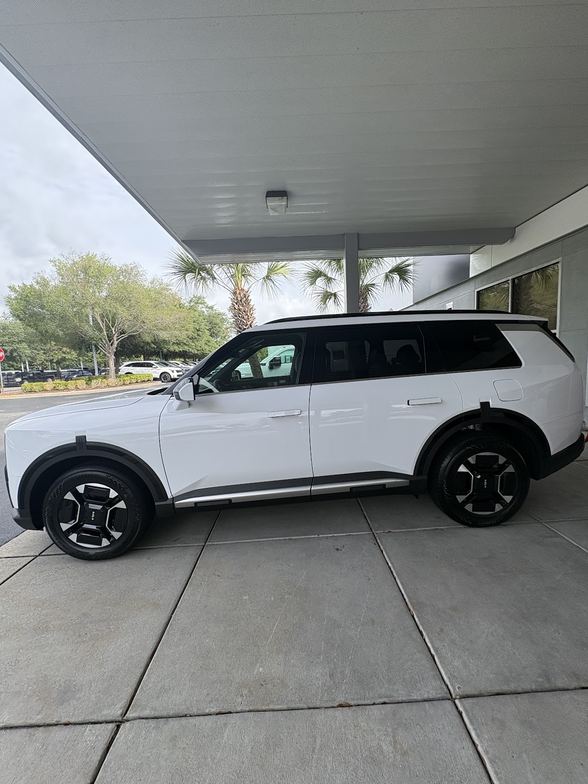 Coastal Kia photo 2