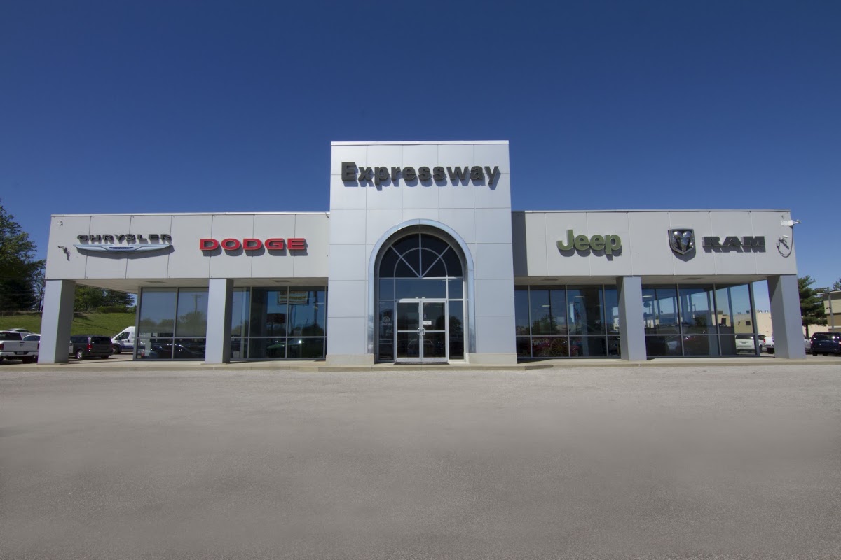 Expressway Chrysler Dodge Jeep RAM of Evansville photo 1