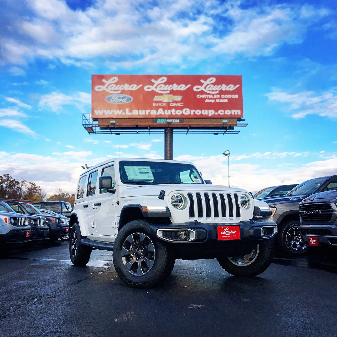 Laura Chrysler Dodge Jeep Ram Sullivan photo 4