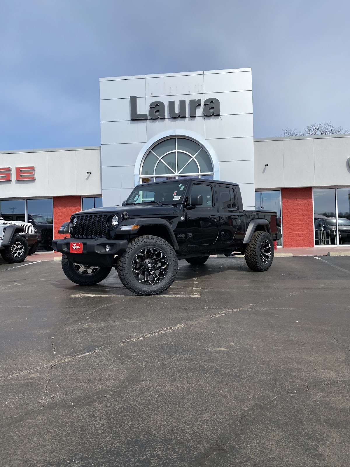 Laura Chrysler Dodge Jeep Ram Sullivan photo 1