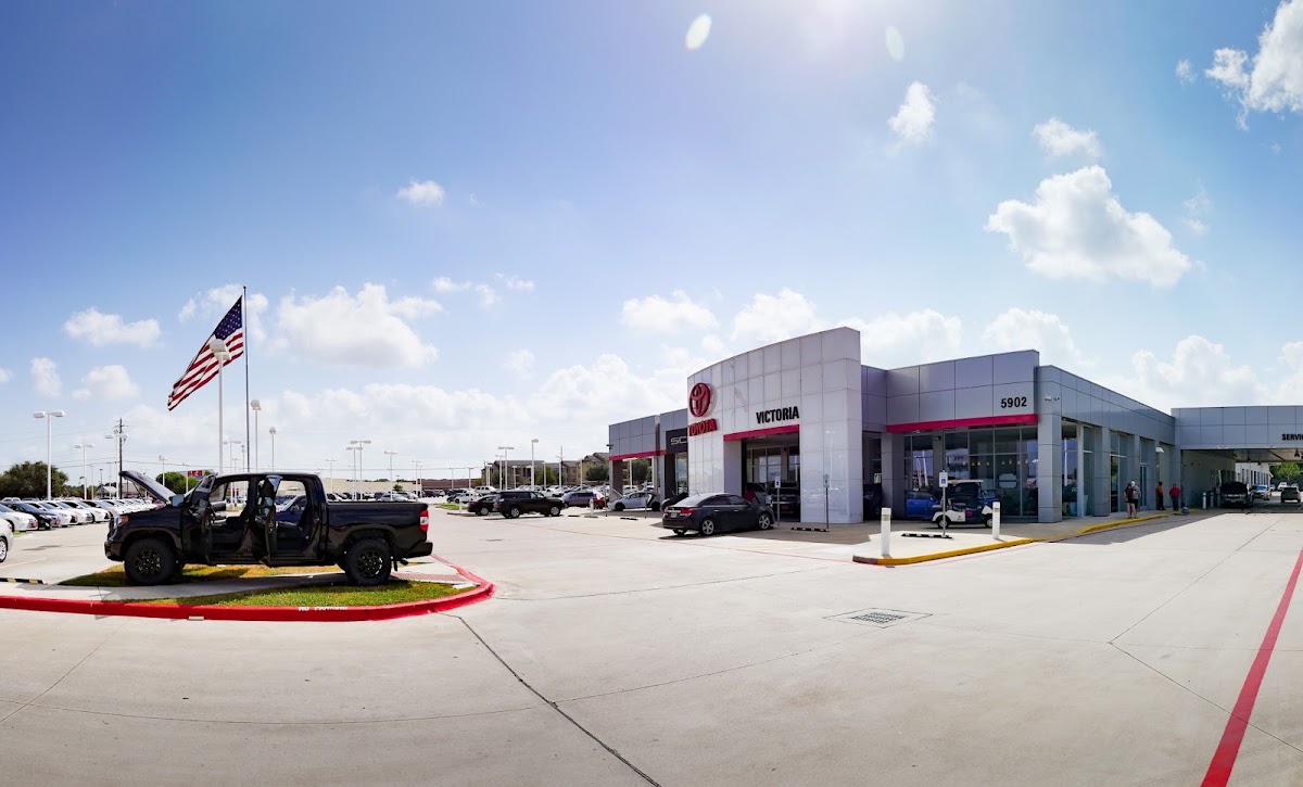 Toyota of Victoria photo 2