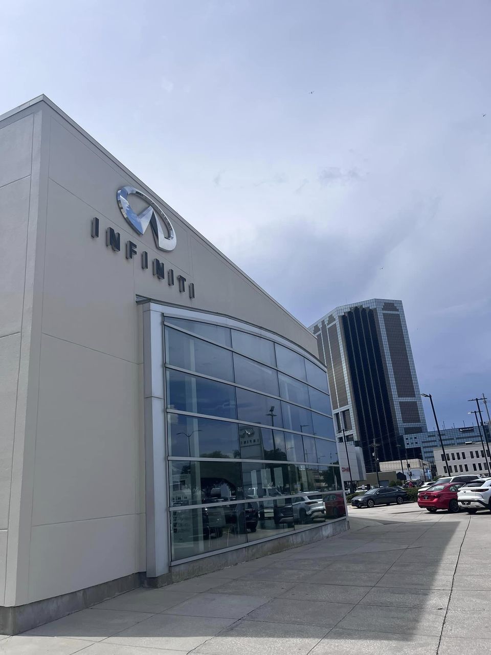 Matt Bowers Infiniti Metairie photo 1
