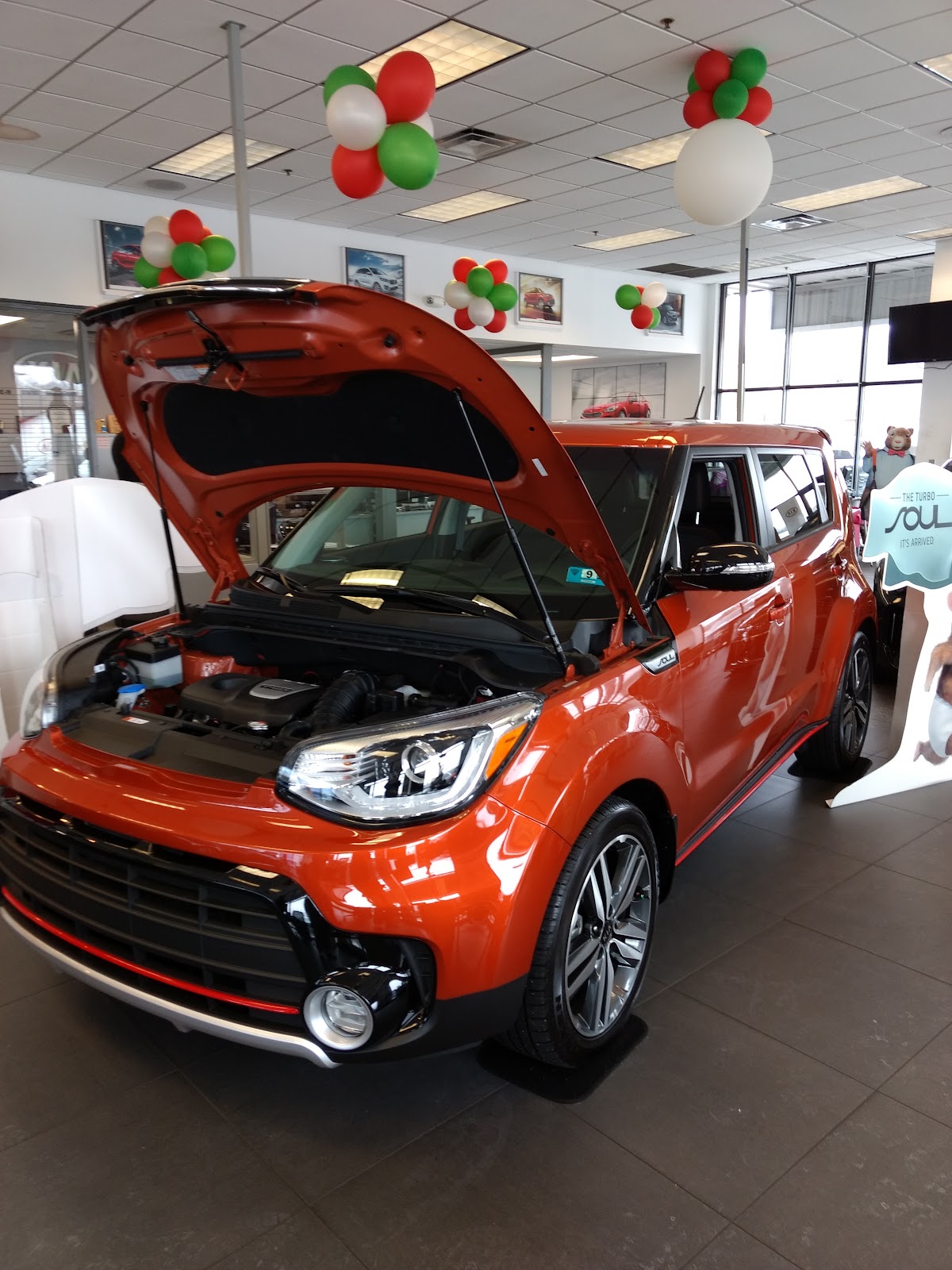 Dutch Miller Kia Barboursville photo 3