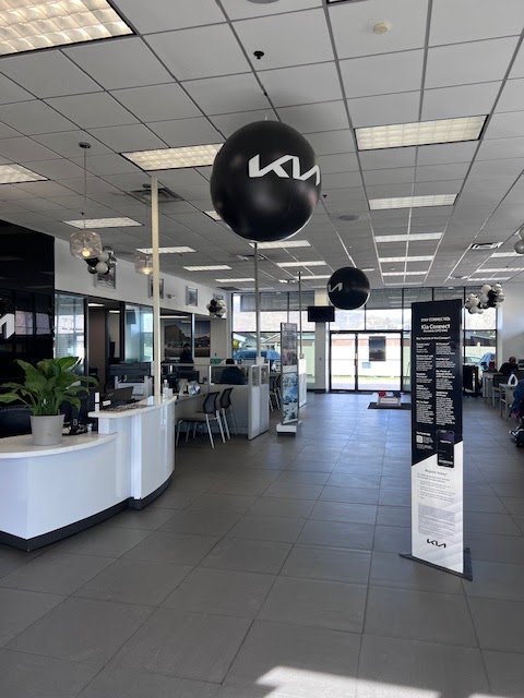 Dutch Miller Kia Barboursville photo 2