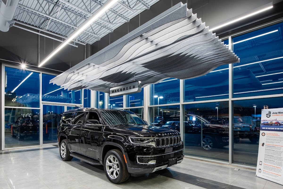 Lia Chrysler Dodge Jeep Ram Schenectady photo 3