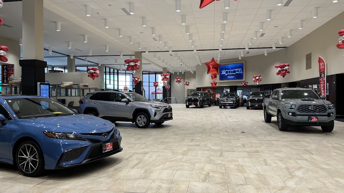 Toyota of Kirkland photo 4