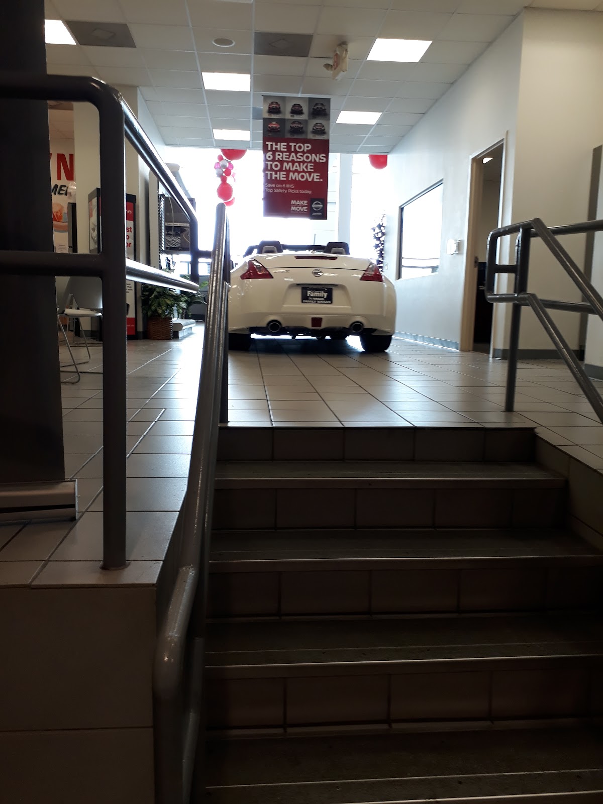 Sames Laredo Nissan photo 5