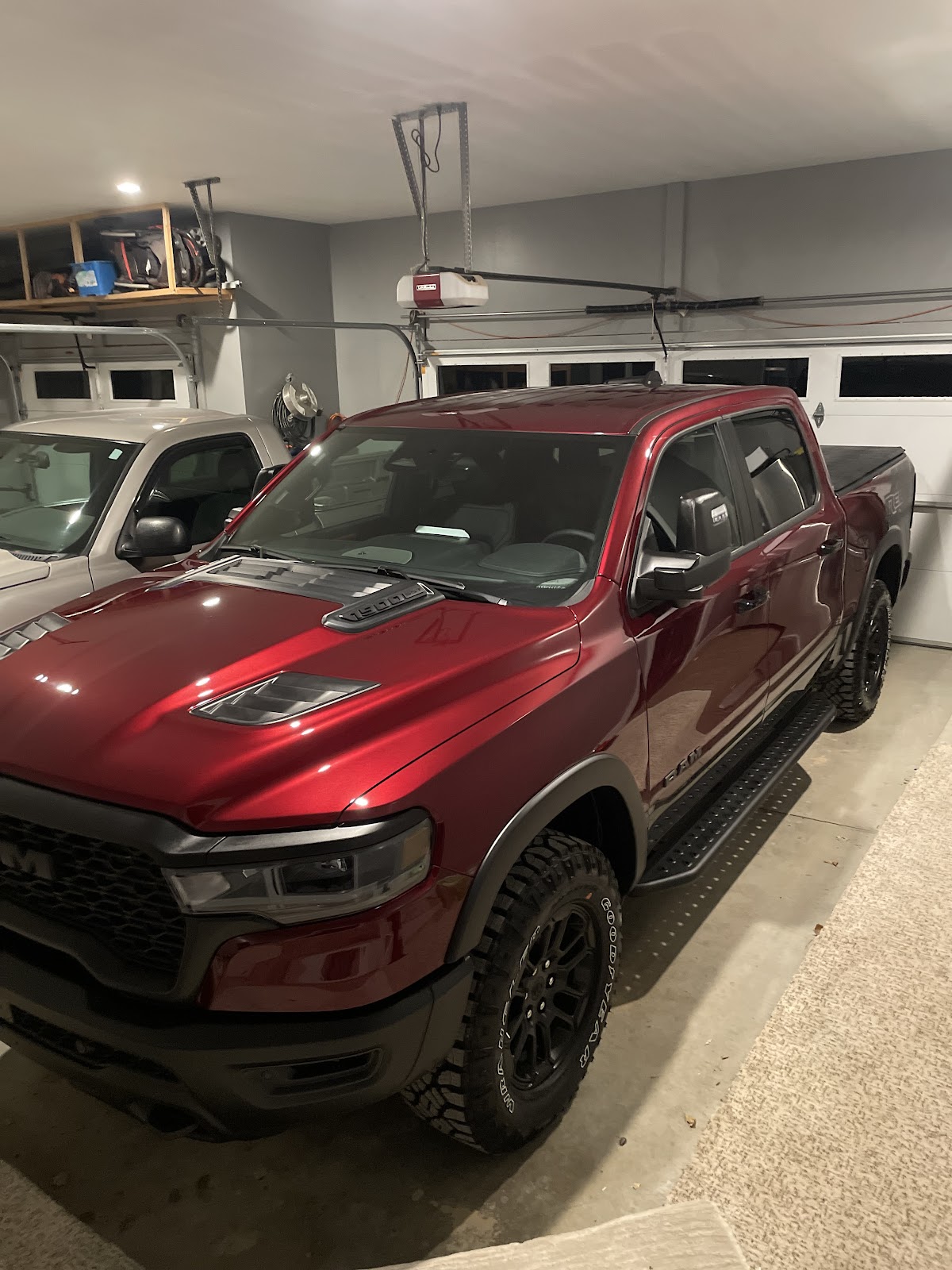 Crown Chrysler Dodge Jeep Ram Holland photo 4
