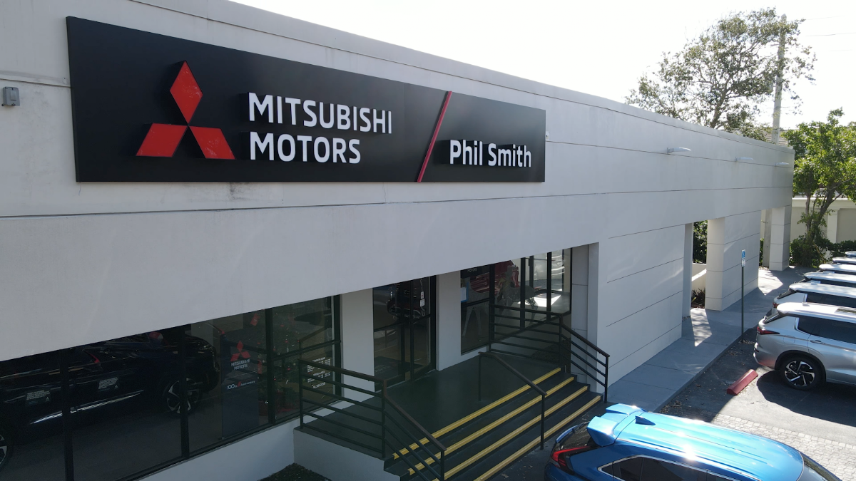 Phil Smith Mitsubishi of Lighthouse Point photo 1