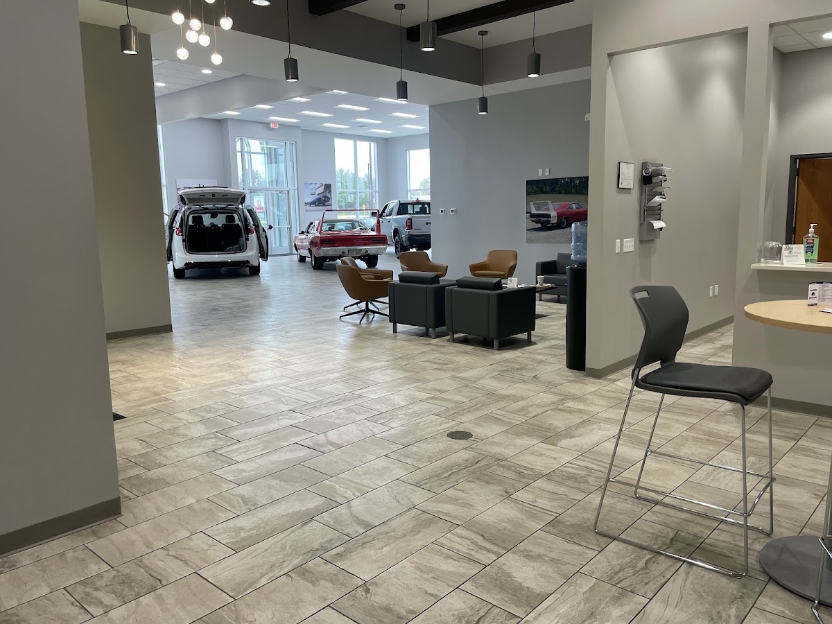 K&J Chrysler Dodge Jeep Ram photo 4