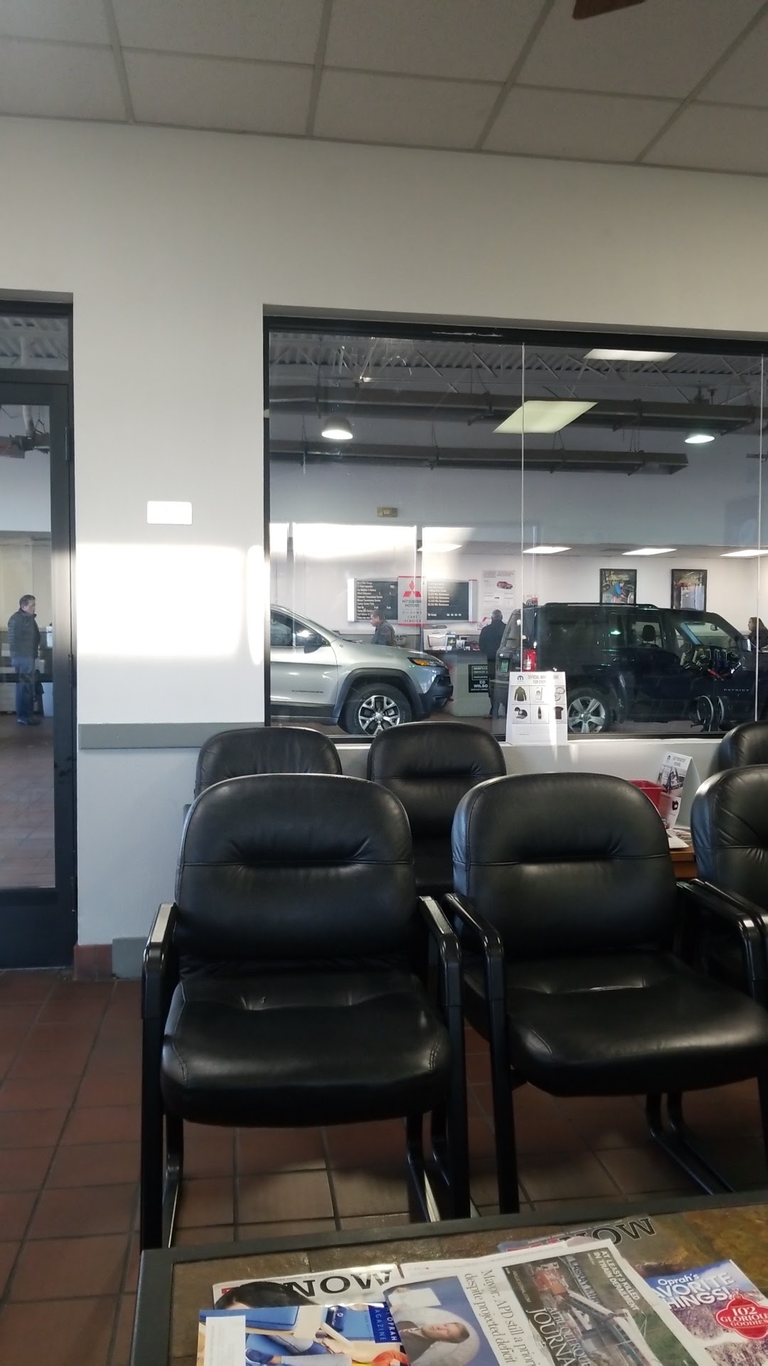 LHM Chrysler Jeep Albuquerque photo 5