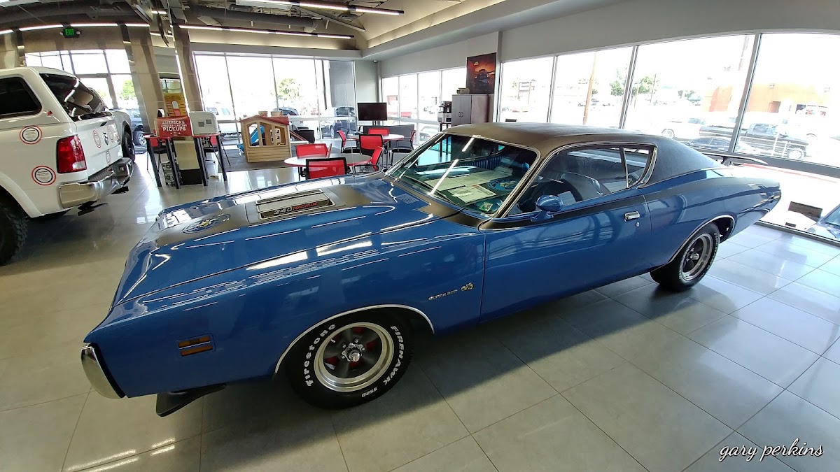 Dolan Dodge Ram FIAT Reno photo 4