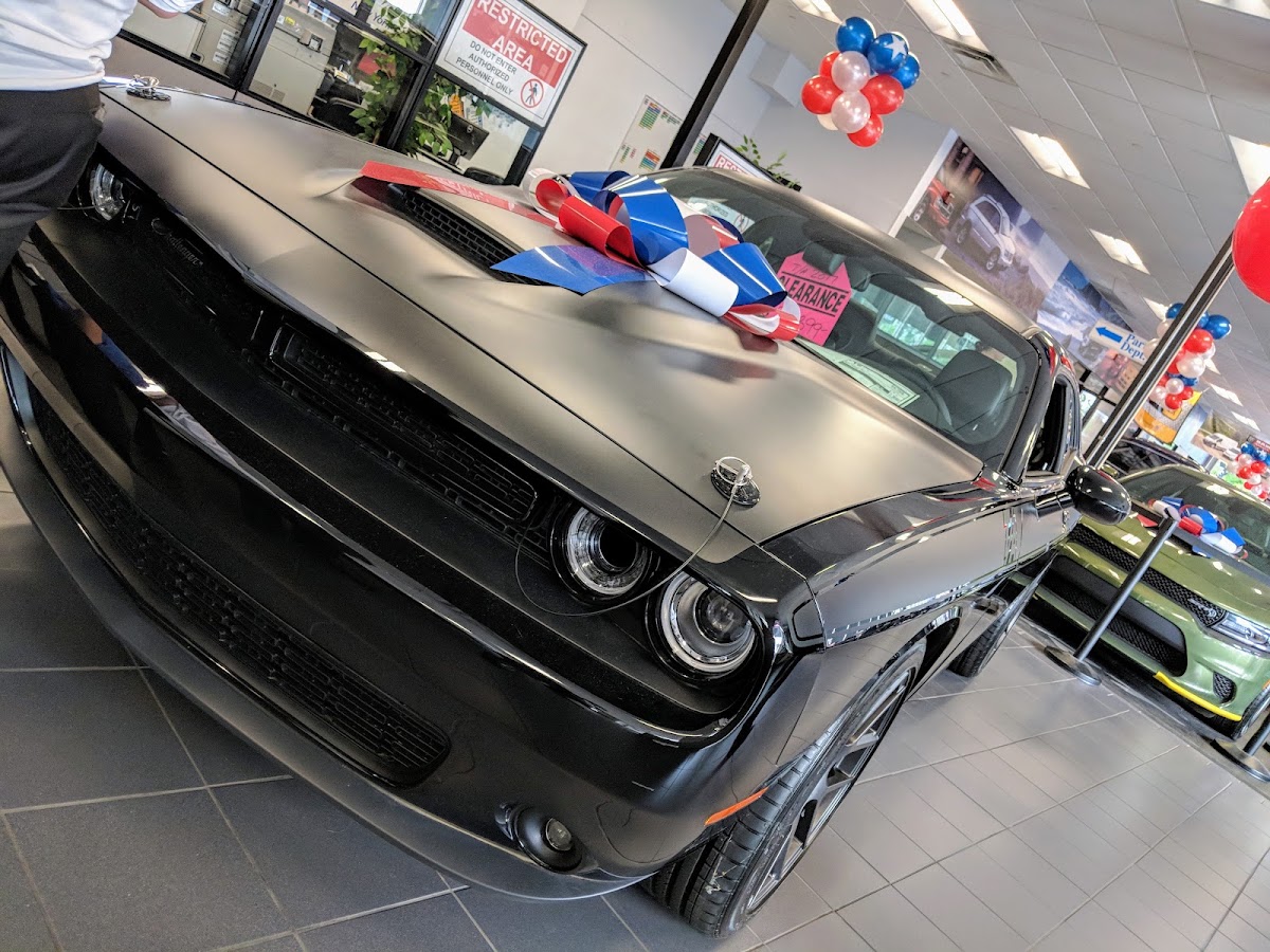 Rockland Chrysler Dodge Jeep Ram photo 4