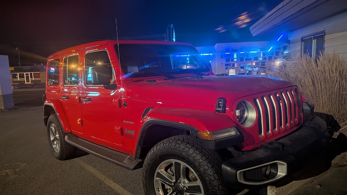 Rimrock Snowy Mountains Chrysler Dodge Jeep RAM photo 4