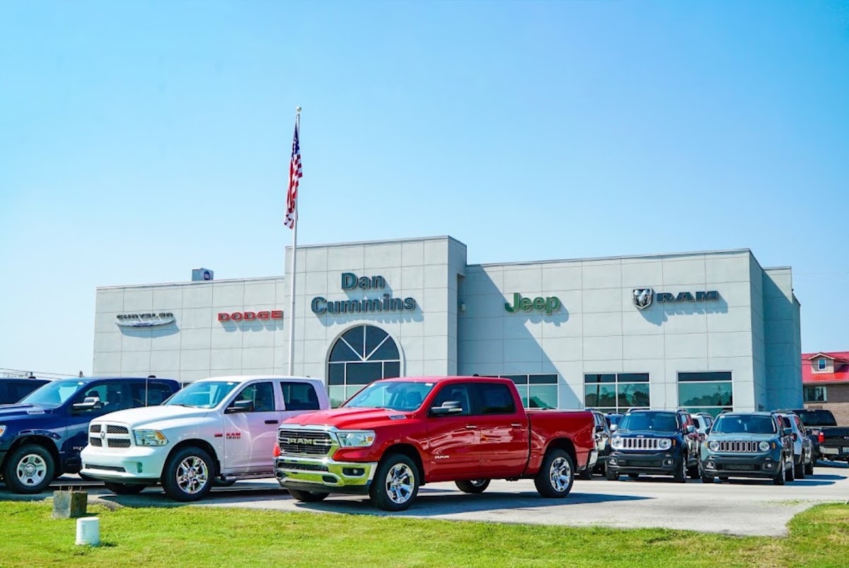 Dan Cummins Chrysler Dodge Jeep Ram of Paris photo 1
