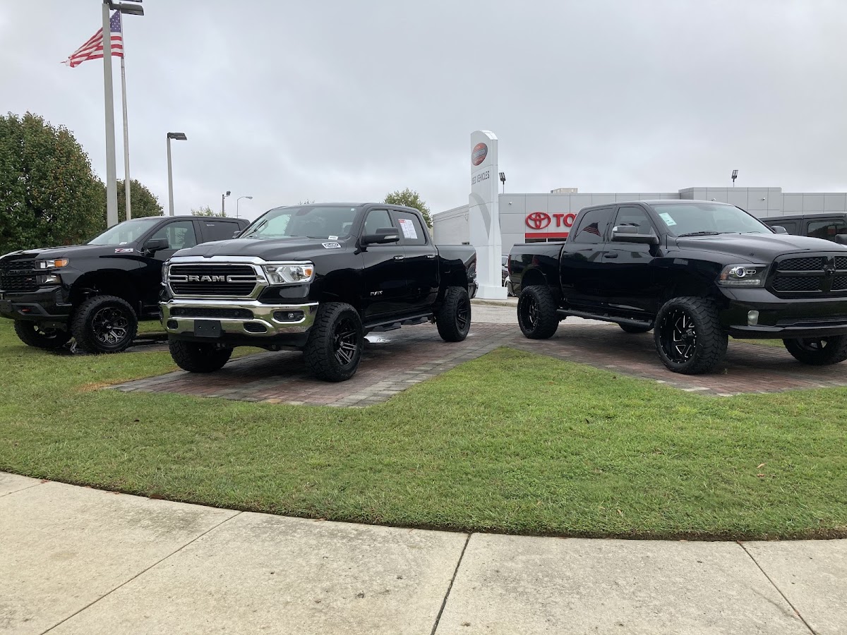 Peterson Chrysler Jeep Dodge photo 3