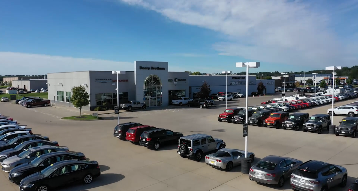 Deery Brothers Chrysler Dodge Jeep Ram Iowa City photo 2