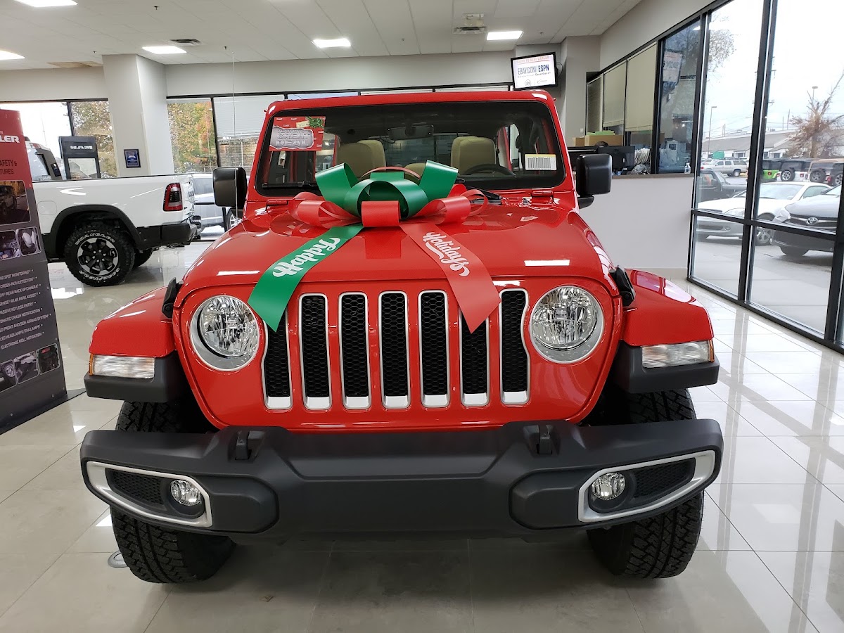 Crown Chrysler Dodge Jeep Ram Chattanooga photo 5