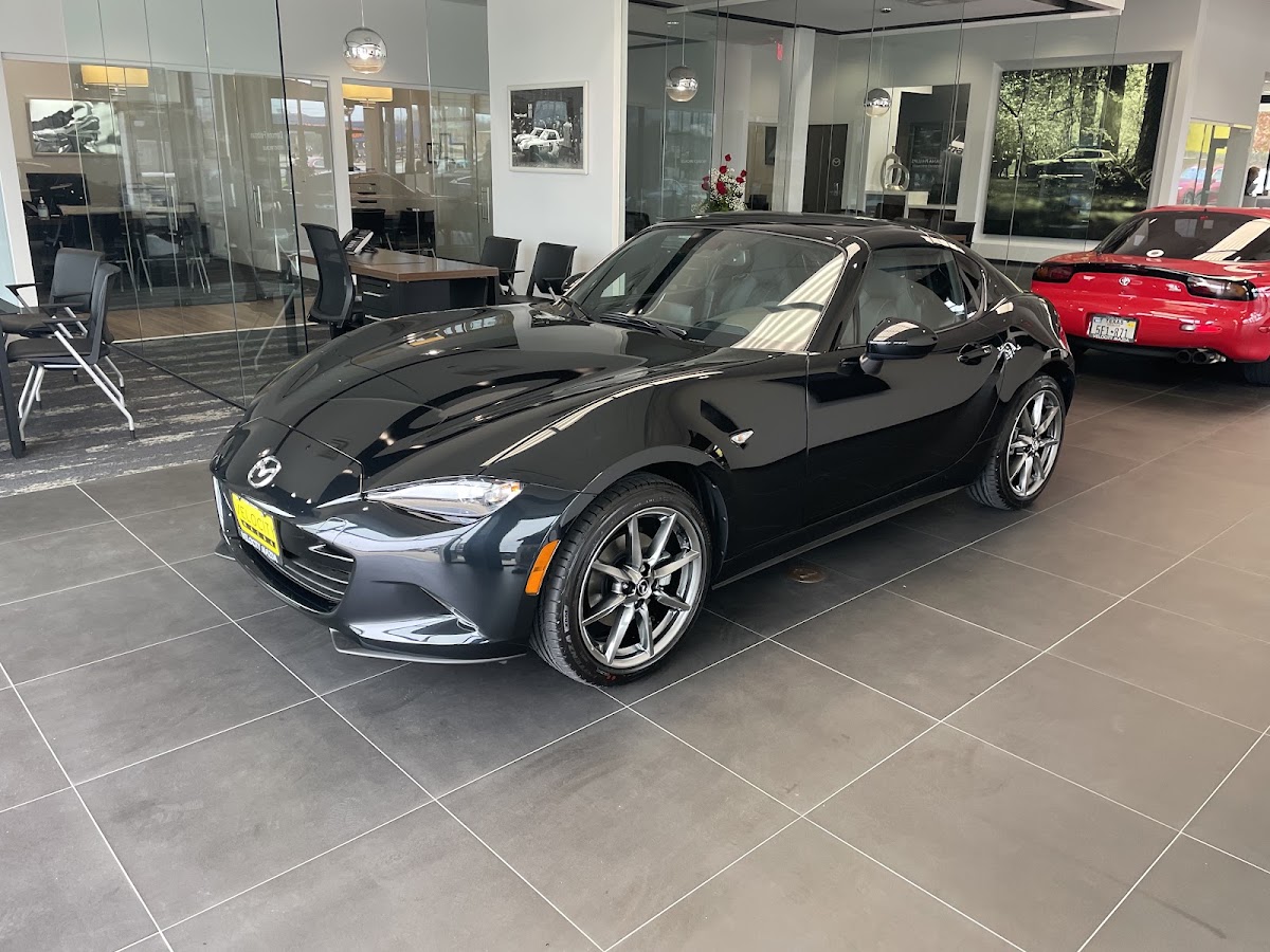 Velocity Mazda photo 2
