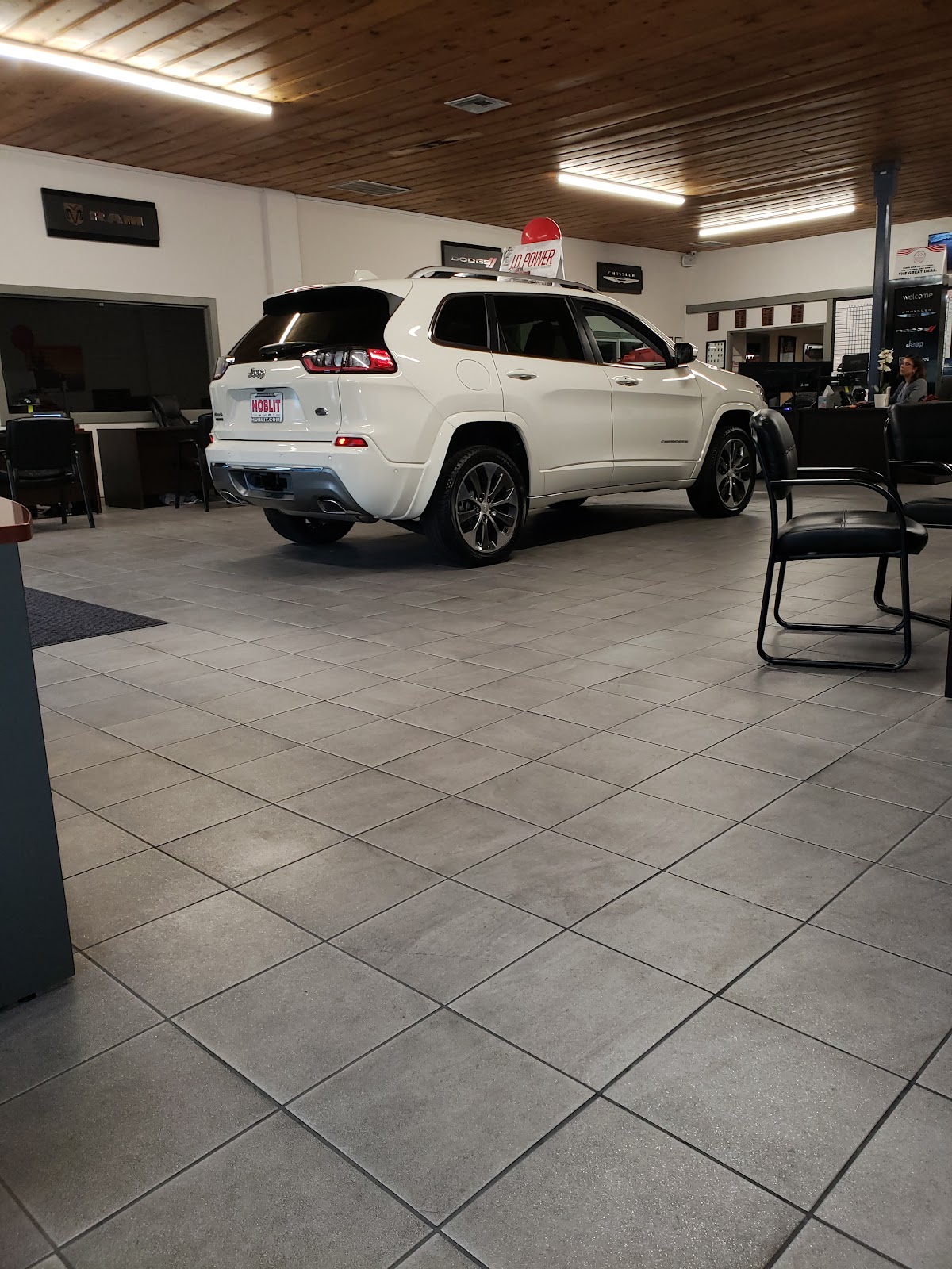 Hoblit Chrysler Dodge Jeep RAM photo 4