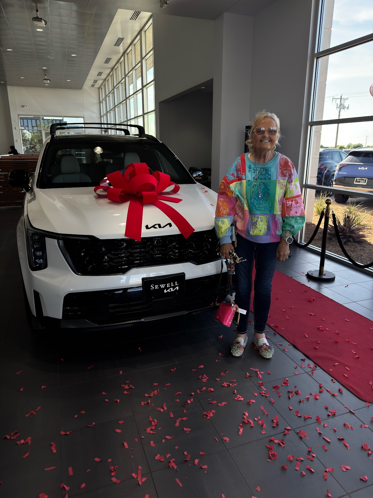 Sewell KIA photo 4