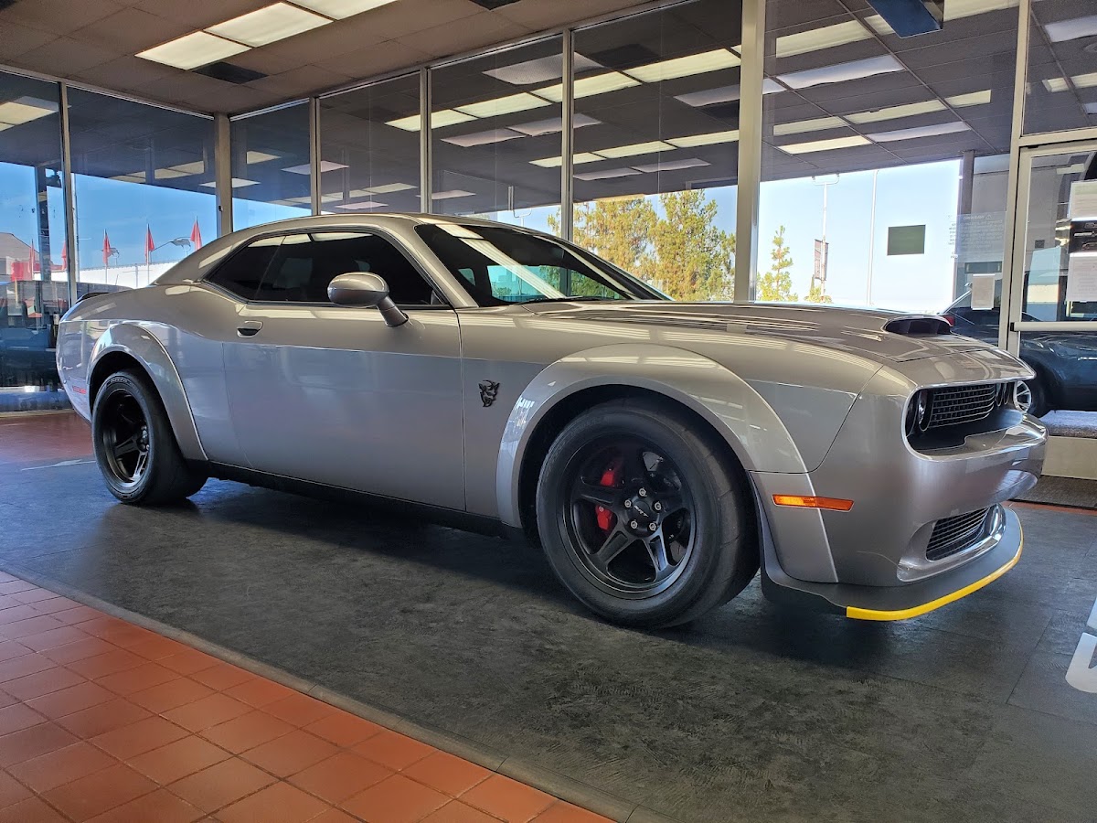 Fresno Chrysler Dodge Jeep Ram photo 5