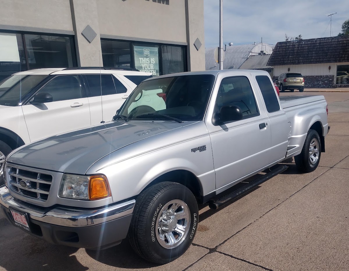 Platte Valley Auto Mart Ford photo 5