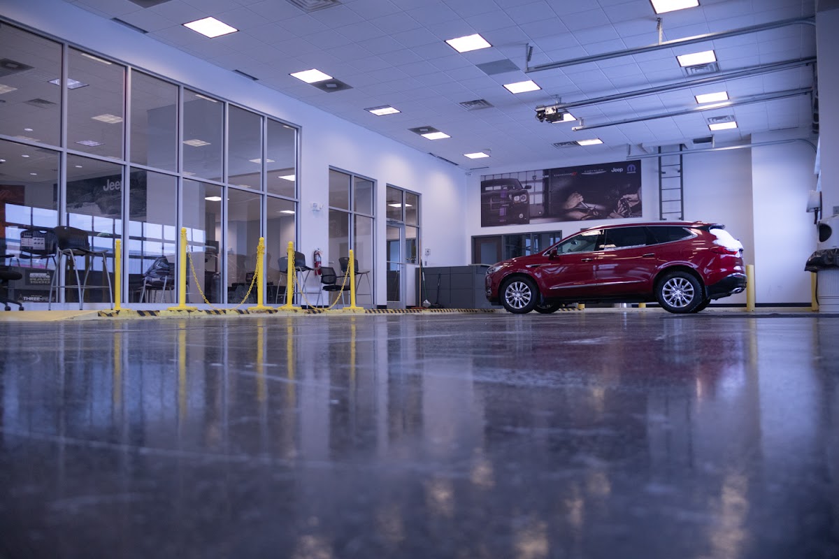 Warsaw Chrysler Dodge Jeep Ram photo 2