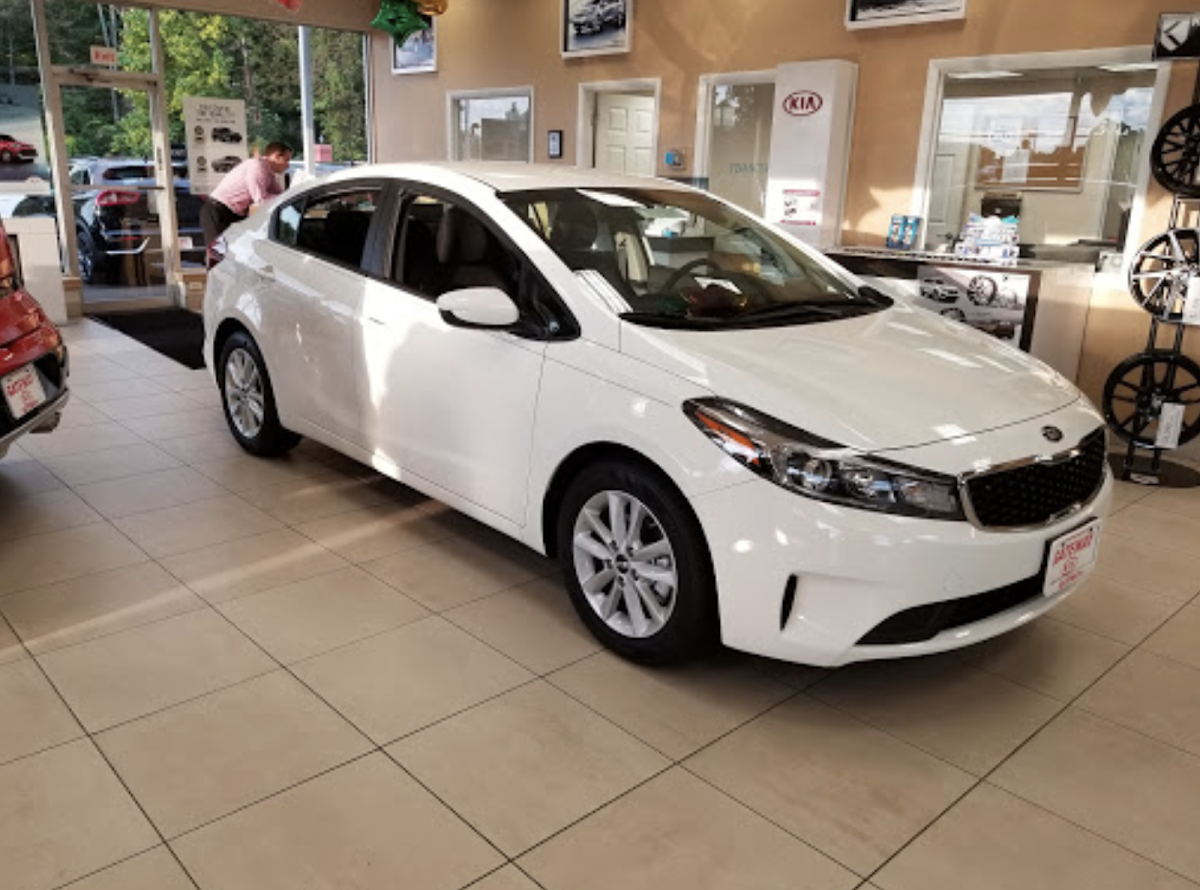 Gateway Kia Warrington photo 3