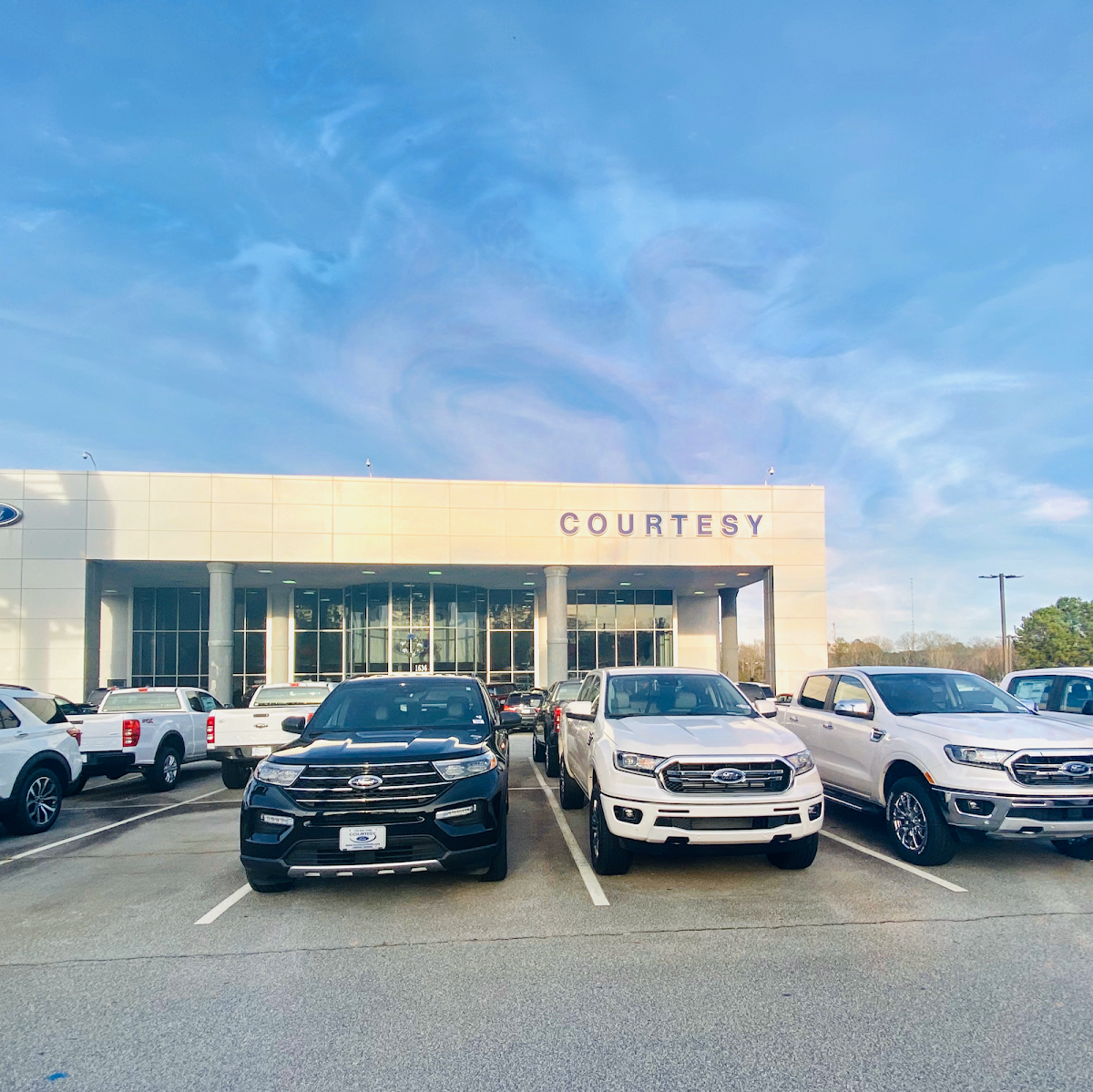Courtesy Ford Conyers photo 1