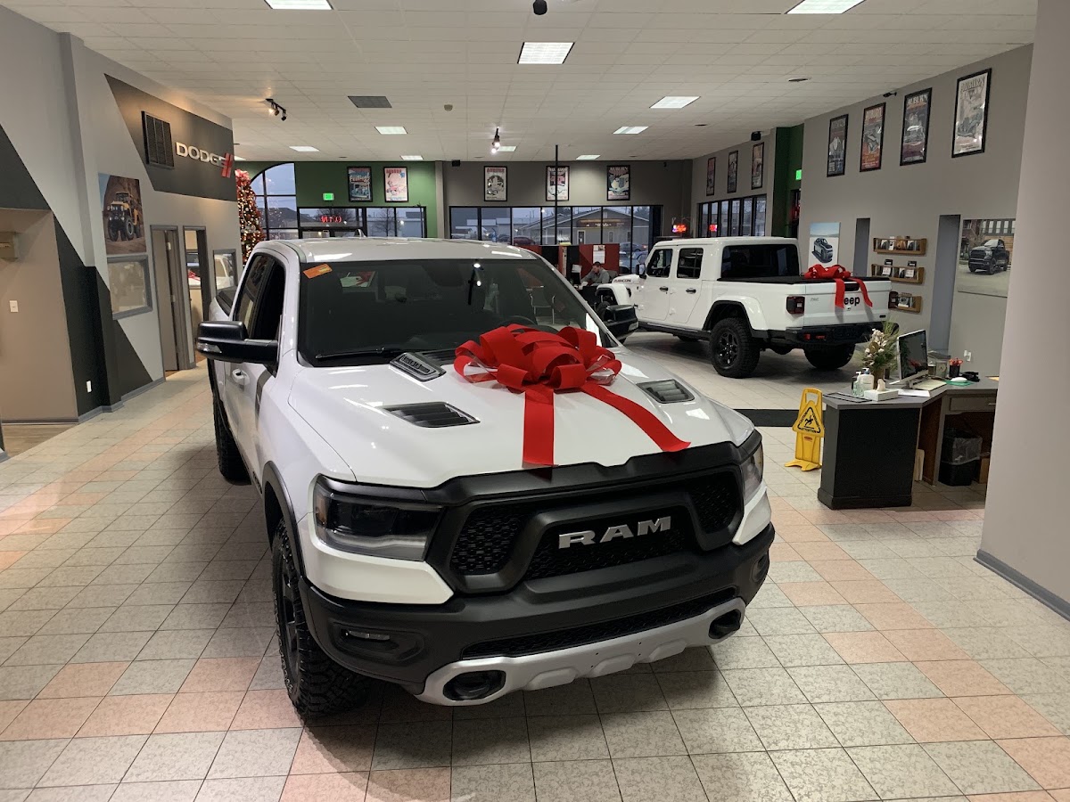 Shepherd's Chrysler Dodge Jeep Ram Auburn photo 4