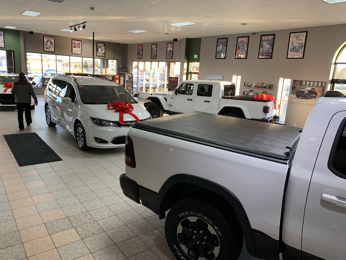 Shepherd's Chrysler Dodge Jeep Ram Auburn photo 2
