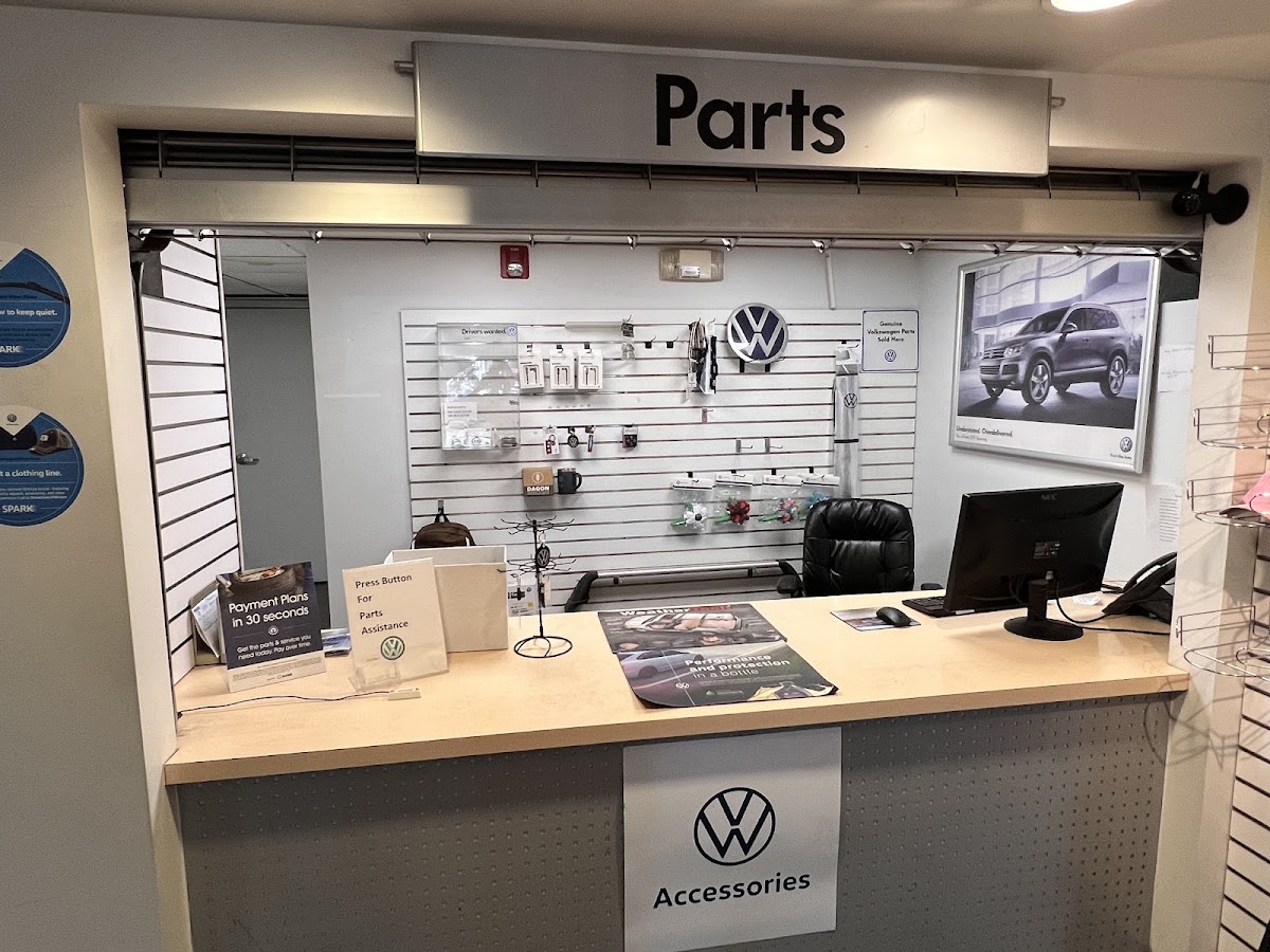 Tynan Volkswagen photo 5