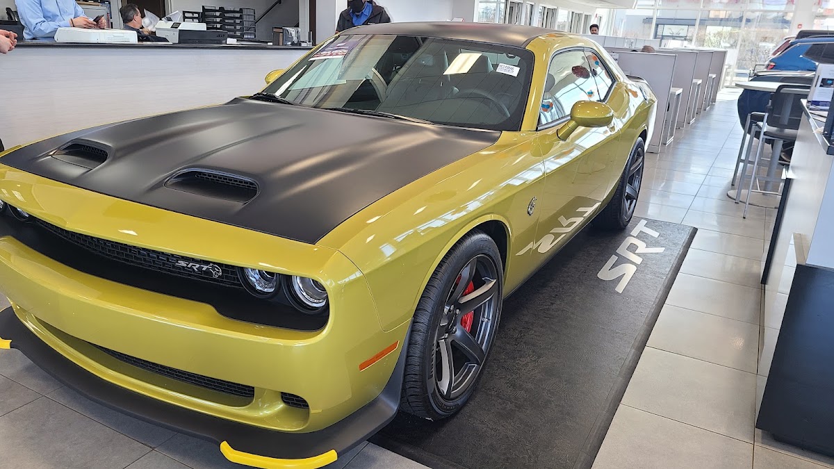 Chrysler Dodge Jeep RAM of Paramus photo 4
