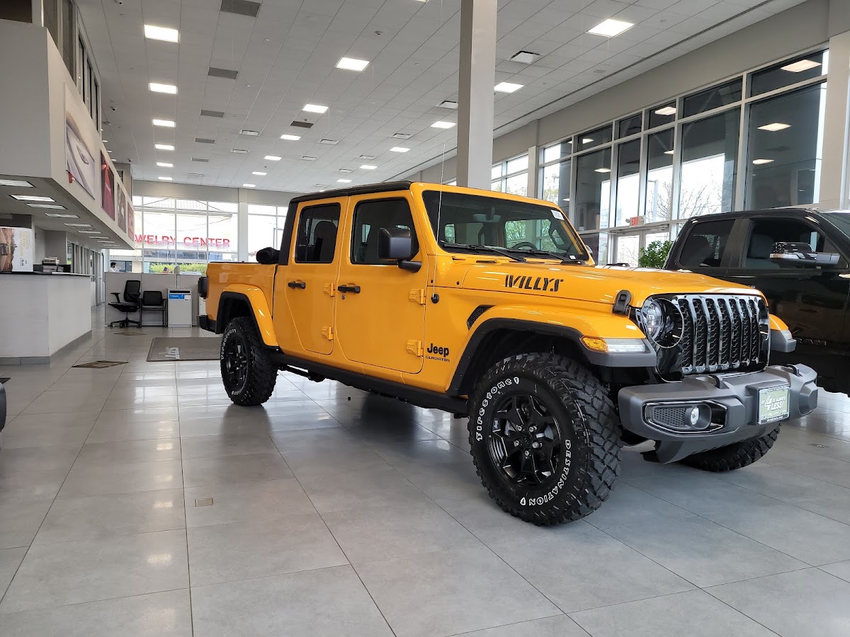 Chrysler Dodge Jeep RAM of Paramus photo 3
