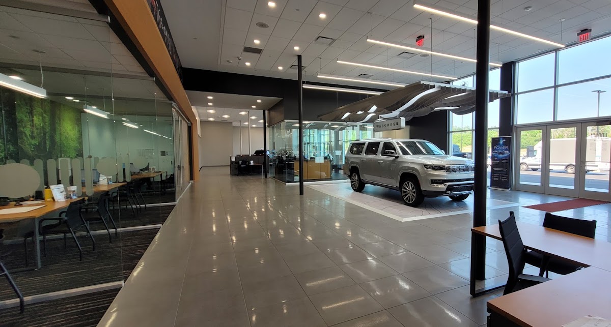 Crown Chrysler Dodge Jeep Ram photo 3