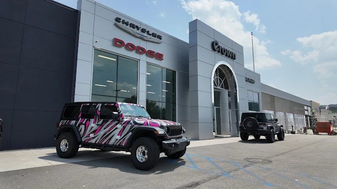 Crown Chrysler Dodge Jeep Ram photo 1