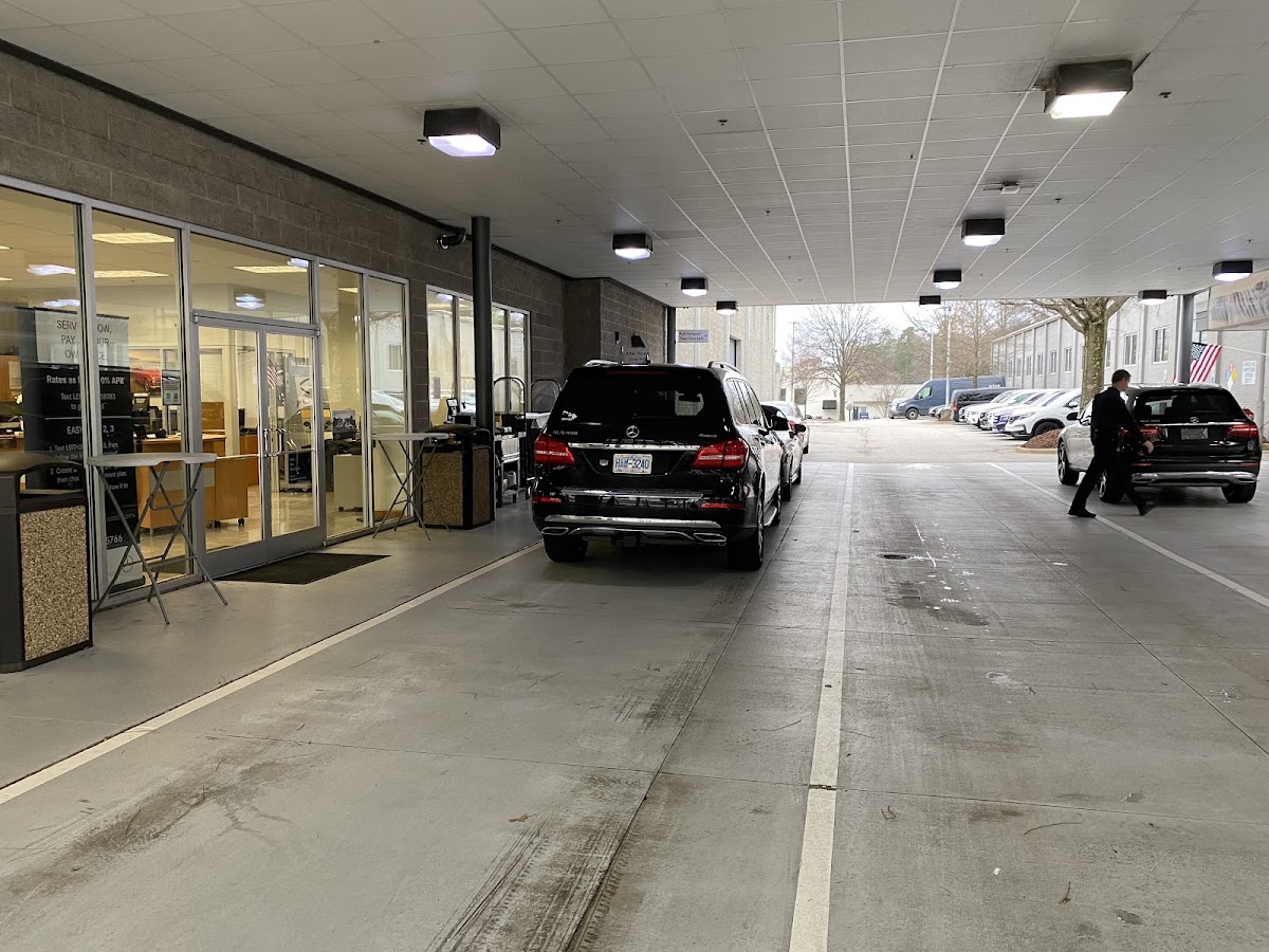 Mercedes-Benz of Raleigh photo 3