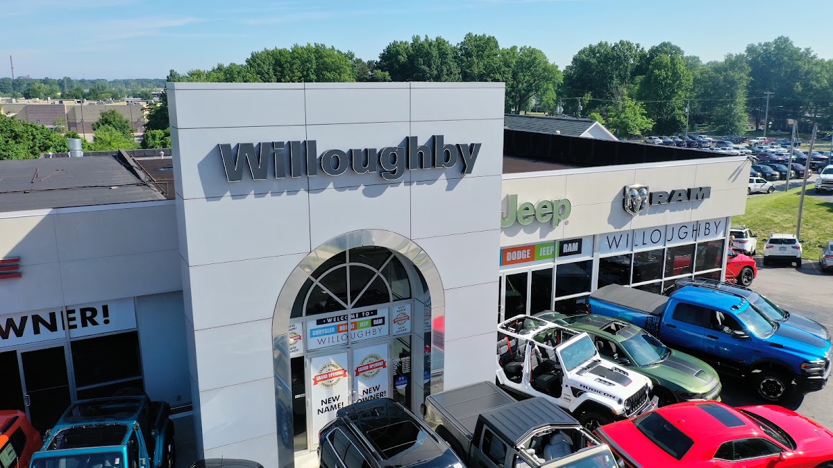 Chrysler Dodge Jeep Ram of Willoughby photo 3