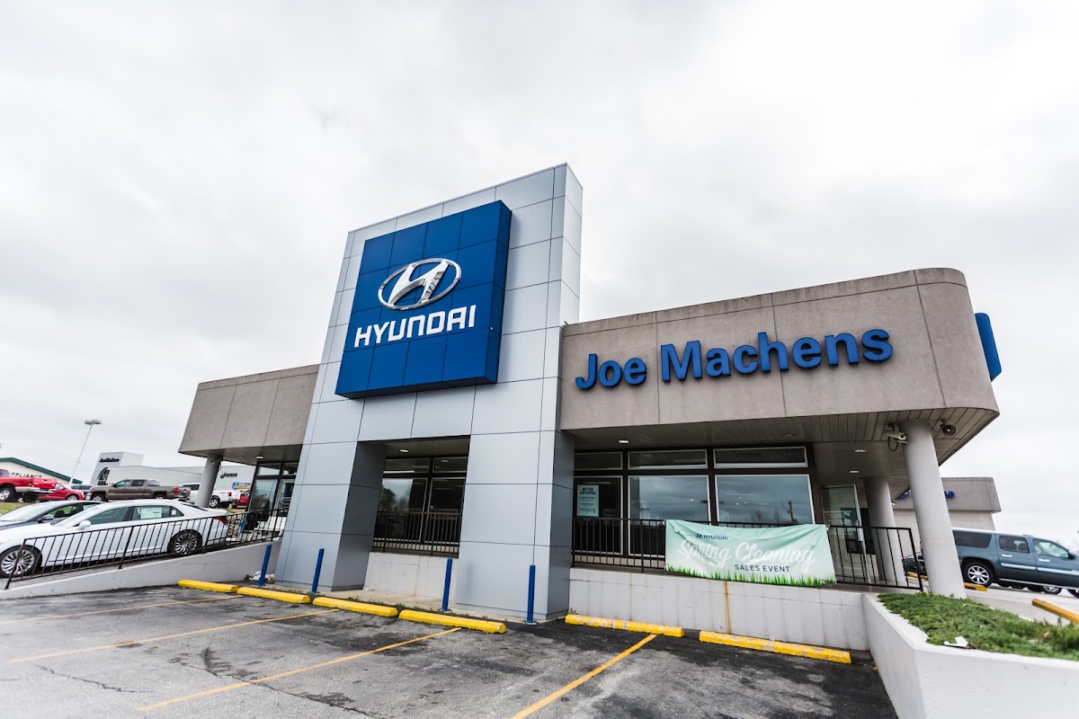 Joe Machens Hyundai Columbia photo 5