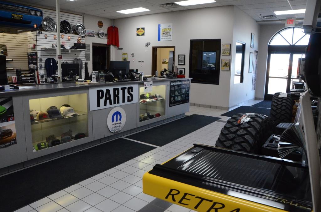 Bernard's Chrysler Dodge Jeep RAM photo 3