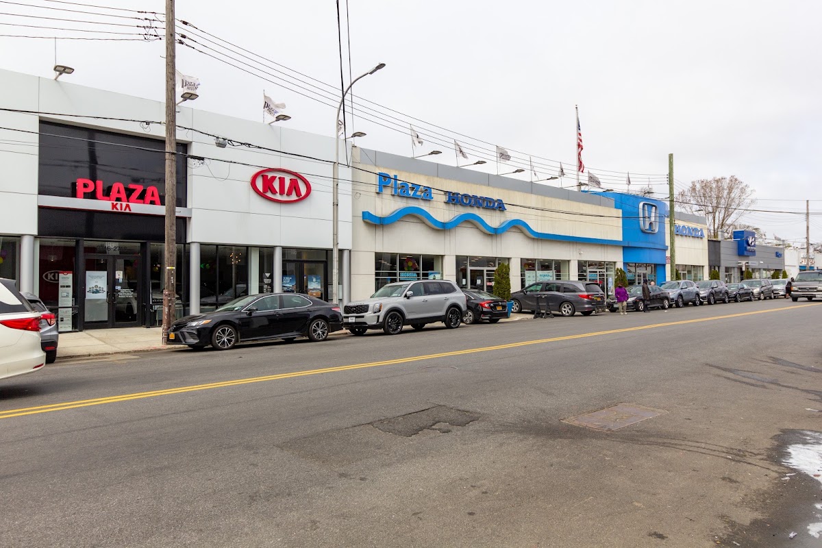 Plaza Auto Mall photo 1