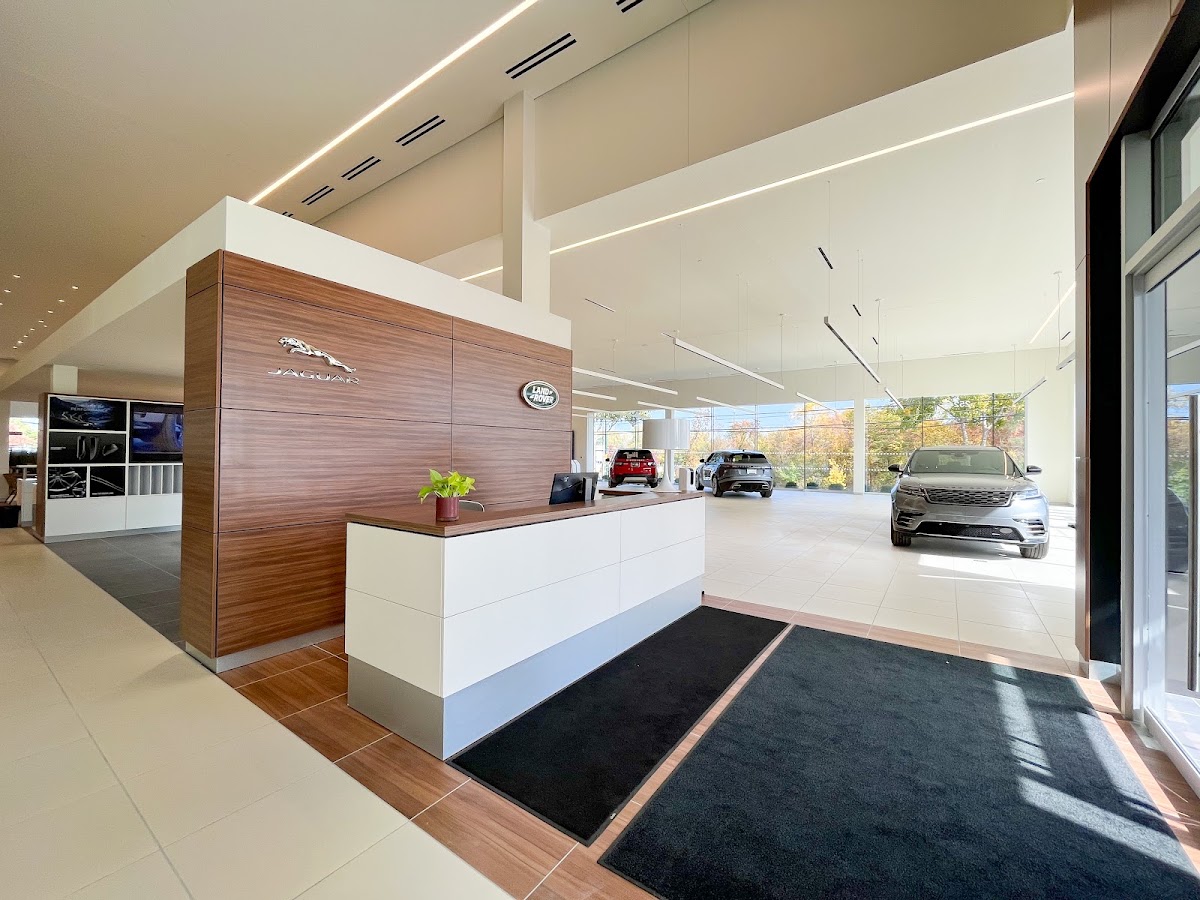 Land Rover Novi photo 5
