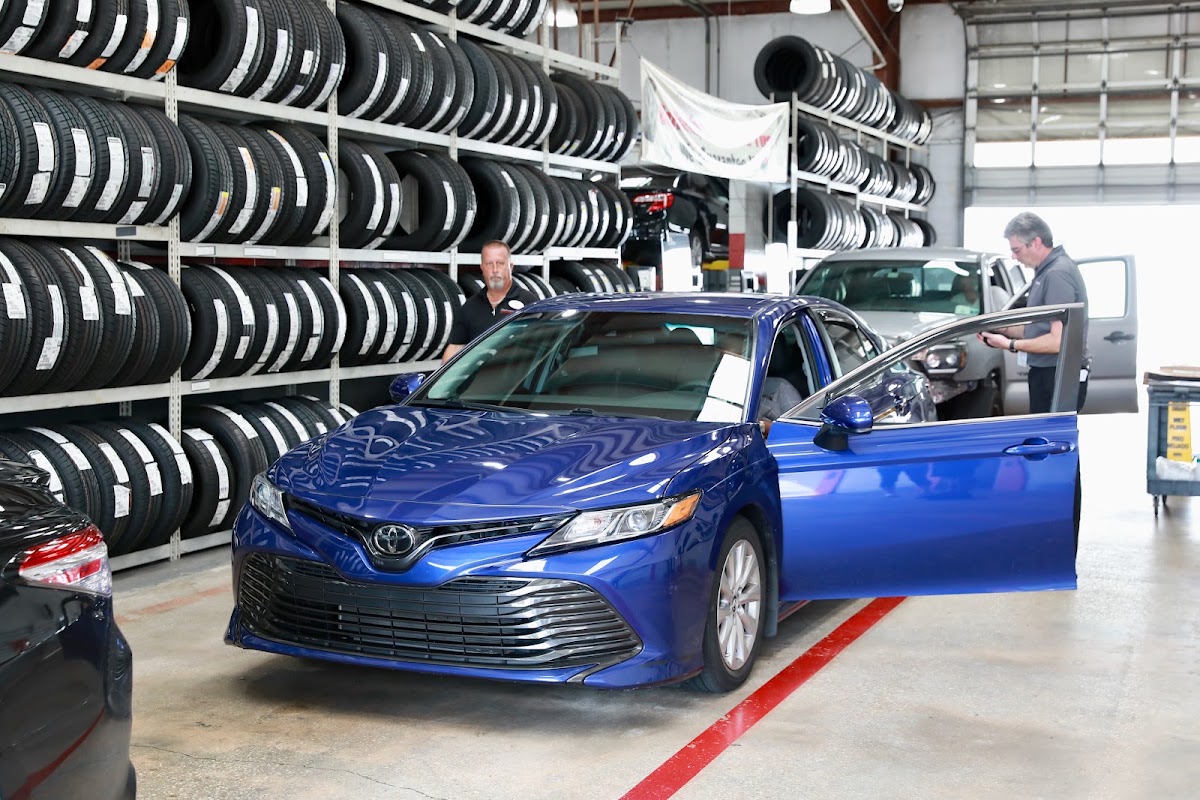 Daytona Toyota photo 3