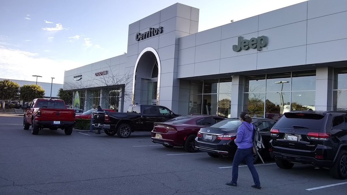 Cerritos Chrysler Dodge Jeep Ram photo 1